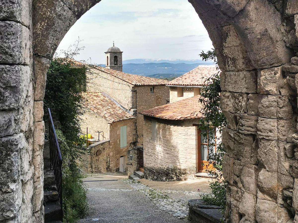 Les Cabanes De La Fontaine Lacoste  Esterno foto