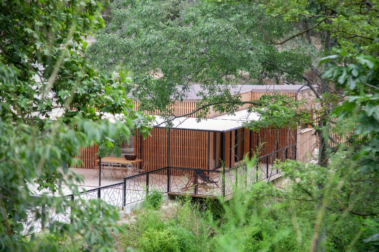 Les Cabanes De La Fontaine Lacoste  Esterno foto