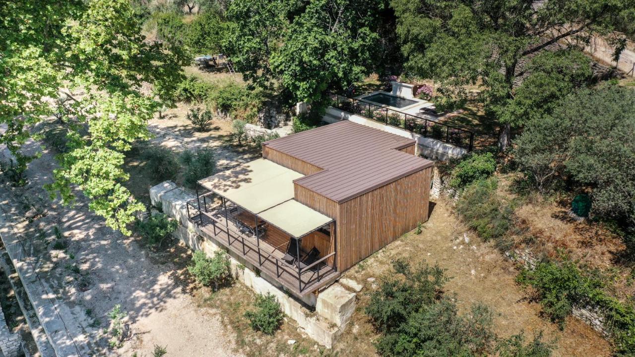 Les Cabanes De La Fontaine Lacoste  Esterno foto